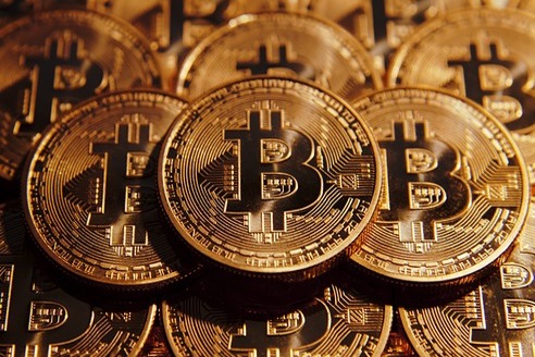 bitcoin revolution canada